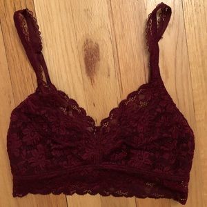 Lace Maroon Bandeau with Adjustable Straps 💋